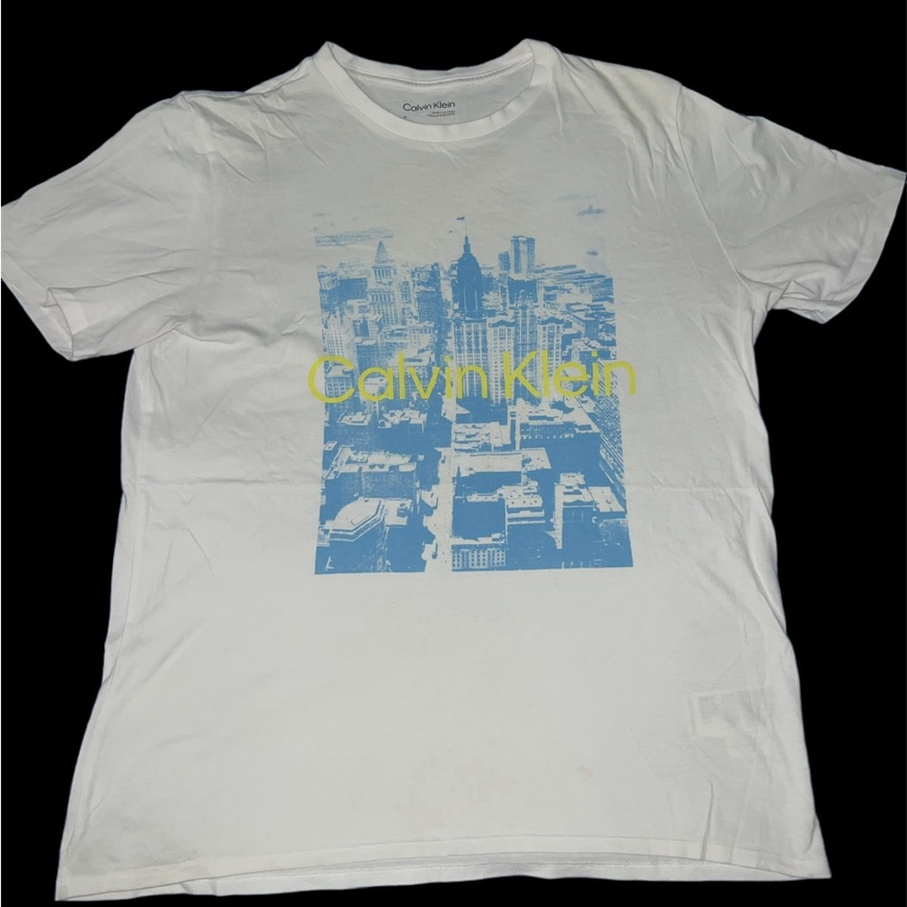 Calvin Klein graphic tee in Small